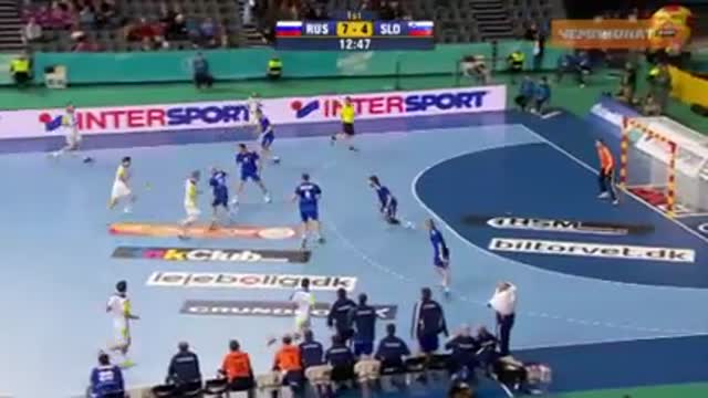 Безобразное судейство матча гандбольных сборных России и Словени