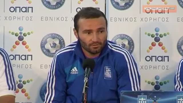 Пресс-конференция игроков сборной Греции Димитриоса Салпингидиса