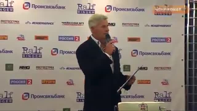 Видеорепортаж с церемонии взвешивания Виталия Кличко и Мануэля Ч