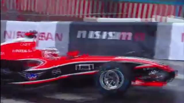 Болид Marussia не доехал до финиша