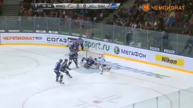 Видео. 0:1 Хлыстов ("Салават Юлаев") открывает счёт в матче