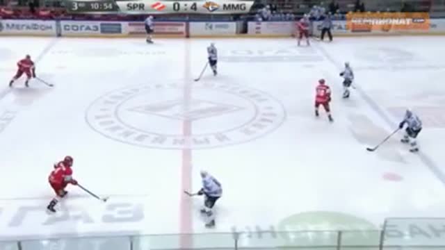 Видео. 1:4 Пешехонов ("Спартак") забрасывает первую шайбу в КХЛ
