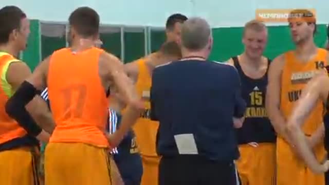 Тренировка сборной Украины по баскетболу