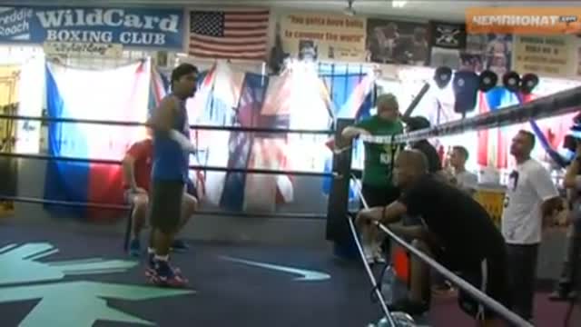 Видео тренировки Мэнни Пакьяо в клубе бокса «Wild Card».