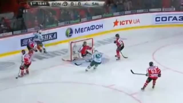 Видео. 0:1 Хлыстов ("Салават Юлаев") открывает счёт в матче